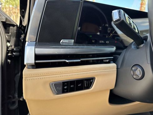 New 2025 Cadillac Escalade IQ Luxury 2 image 31