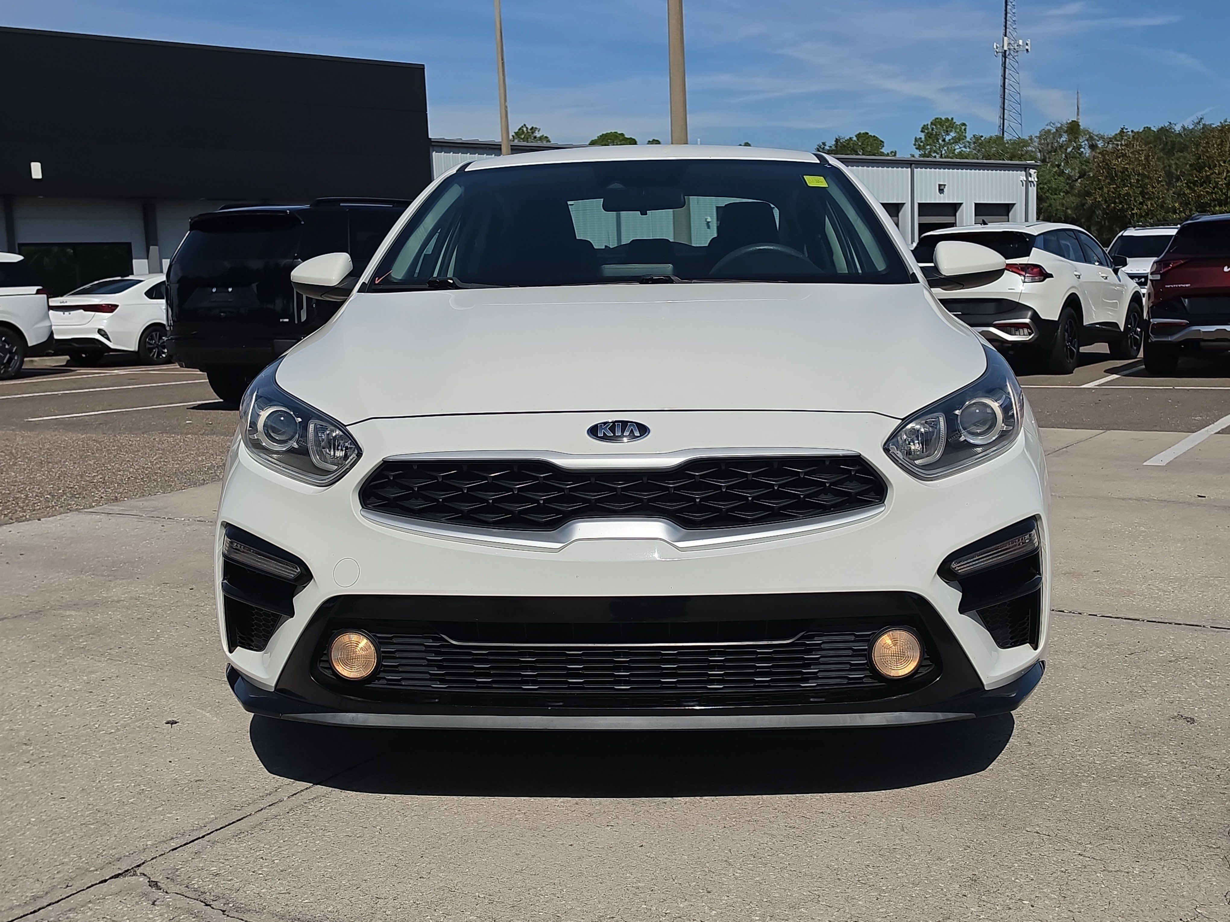 Used 2020 Kia Forte LXS FWD image 2