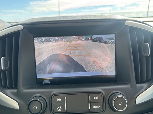 Used 2020 GMC Terrain SLT image 18