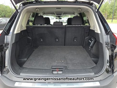 Used 2023 Nissan Rogue SV FWD image 6