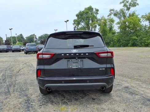 Used 2023 Ford Escape ST-Line w/ Tech Pack #1 AWD/4WD image 6