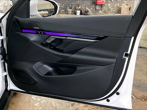 Certified 2026 BMW i5 eDrive40 image 26