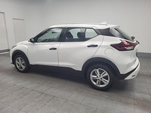Used 2024 Nissan Kicks S FWD image 3