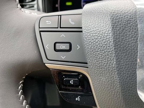 New 2026 Toyota Camry SE FWD image 13