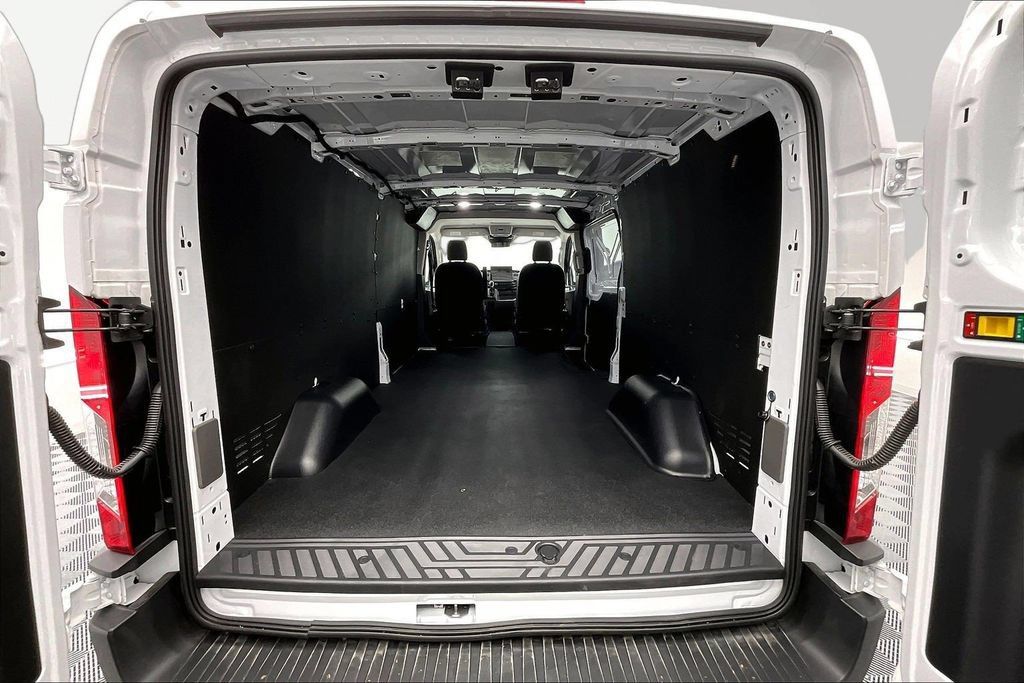 Used 2026 Ford Transit 250 Low Roof w/ Load Area Protection Package RWD image 26