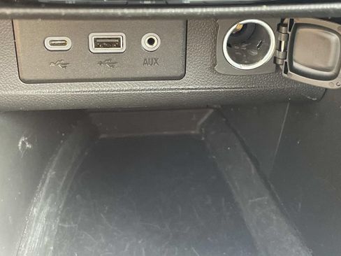 Used 2023 Buick Encore GX Select FWD image 21
