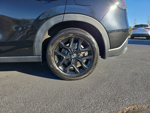 Used 2023 Honda HR-V Sport image 32