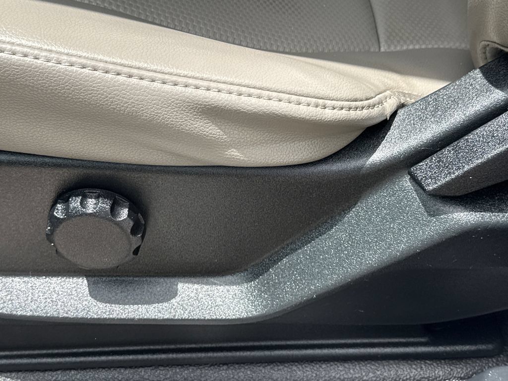 Used 2019 Ford F550 4x4 Regular Cab Super Duty image 21