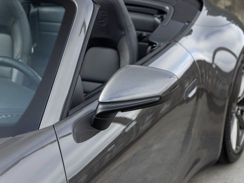 Used 2020 Porsche 911 Carrera 4 image 17