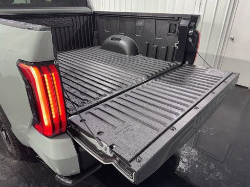 New 2026 Toyota Tundra SR5 w/ SR5 Premium Package AWD/4WD image 37