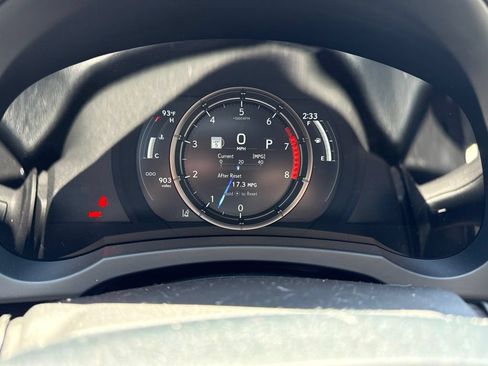 Used 2025 Lexus IS 350 F Sport w/ Navigation Package RWD image 14