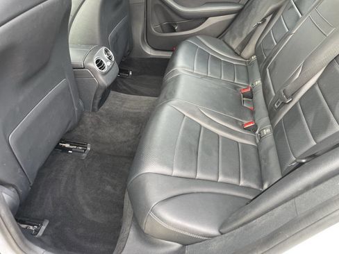 Used 2017 Mercedes-Benz C 300 Sedan image 12