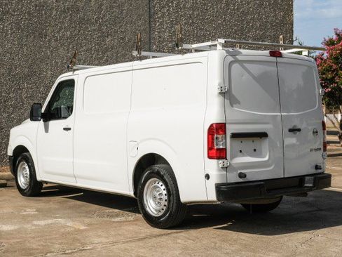 Used 2018 Nissan NV 1500 S RWD image 10