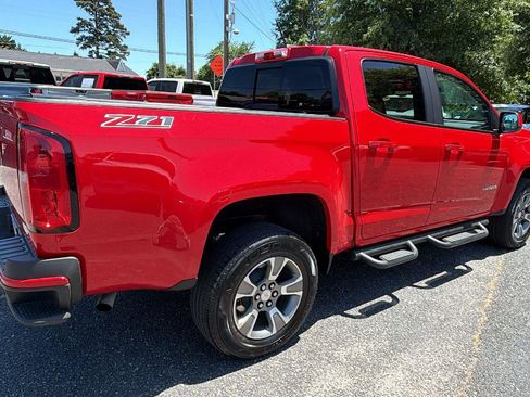 Used 2018 Chevrolet Colorado Z71 RWD image 5