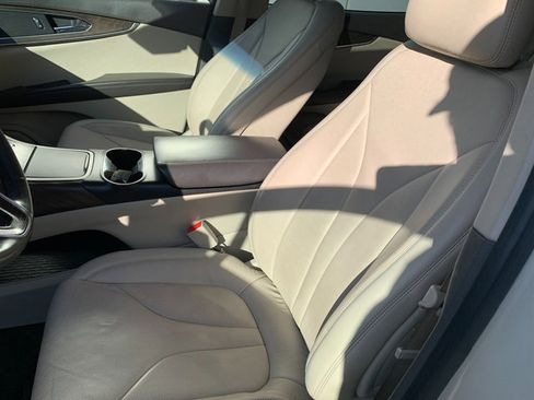 Used 2018 Lincoln MKX Reserve w/ Lincoln MKX Climate Package image 15