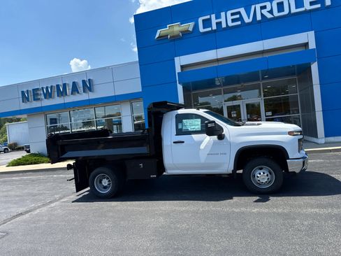 New 2025 Chevrolet Silverado 3500 W/T w/ WT Convenience Package image 2