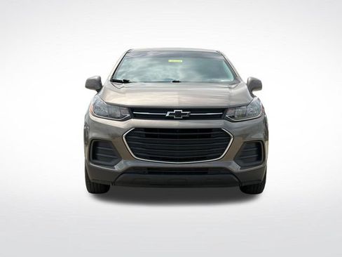 Used 2021 Chevrolet Trax LS FWD image 24