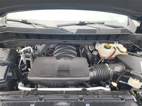 Used 2021 Chevrolet Silverado 1500 LT w/ Z71 Off-Road Package image 15