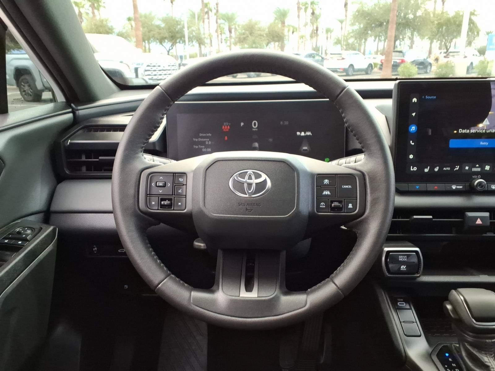 Used 2026 Toyota RAV4 SE w/ Convenience Package FWD image 12