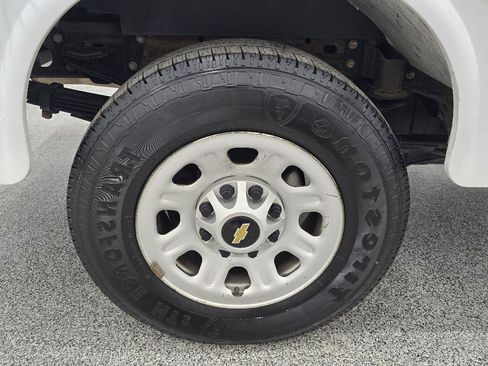 Used 2015 Chevrolet Silverado 3500 W/T RWD image 27