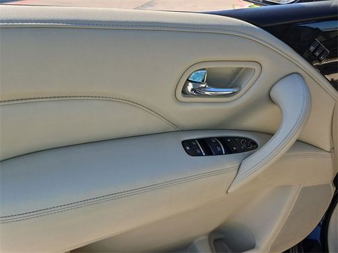 Used 2023 INFINITI QX80 Luxe w/ Cargo Package image 22