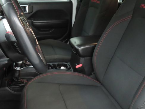 Used 2019 Jeep Wrangler Unlimited Rubicon AWD/4WD image 11