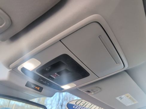 Certified 2025 Honda Accord SE image 29