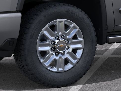 New 2026 Chevrolet Silverado 3500 High Country w/ Technology Package AWD/4WD image 9
