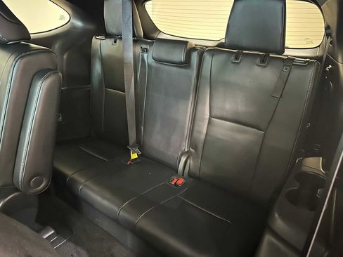 Certified 2024 Toyota Highlander XSE image 25