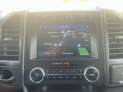 Used 2020 Ford Expedition Max Limited w/ Equipment Group 301A RWD image 26