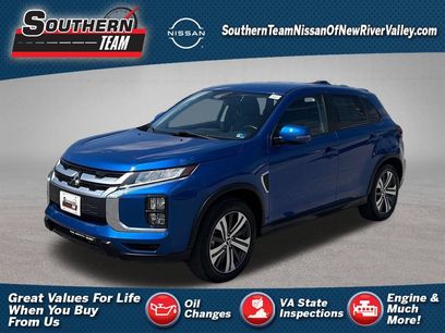 Used 2025 Mitsubishi Outlander Sport SE