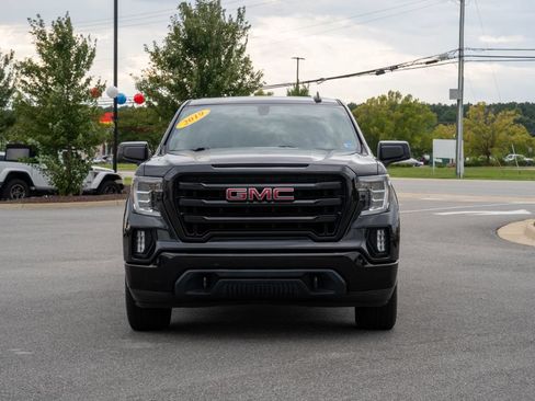 Used 2019 GMC Sierra 1500 Elevation w/ Elevation Value Package AWD/4WD image 2