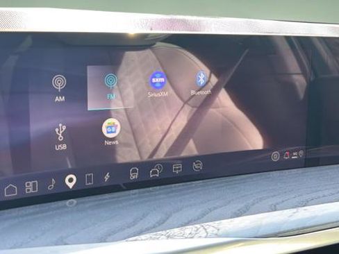 Used 2026 Cadillac Escalade IQL Sport 1 w/ LPO, Floor Liner Package image 24