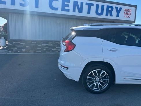 Used 2023 GMC Terrain Denali AWD/4WD image 12