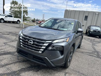 Used 2025 Nissan Rogue SV