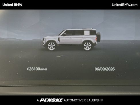 Used 2024 Land Rover Defender 110 X-Dynamic SE AWD/4WD image 7
