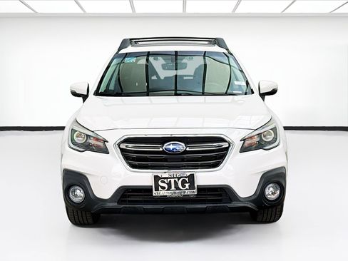 Used 2019 Subaru Outback 2.5i Limited w/ Popular Package #2 AWD/4WD image 2