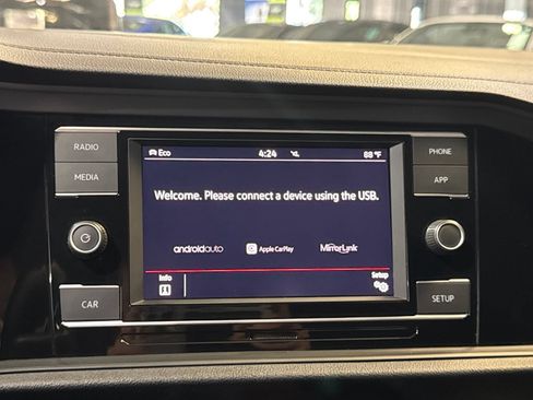 Used 2019 Volkswagen Jetta GLI FWD image 26