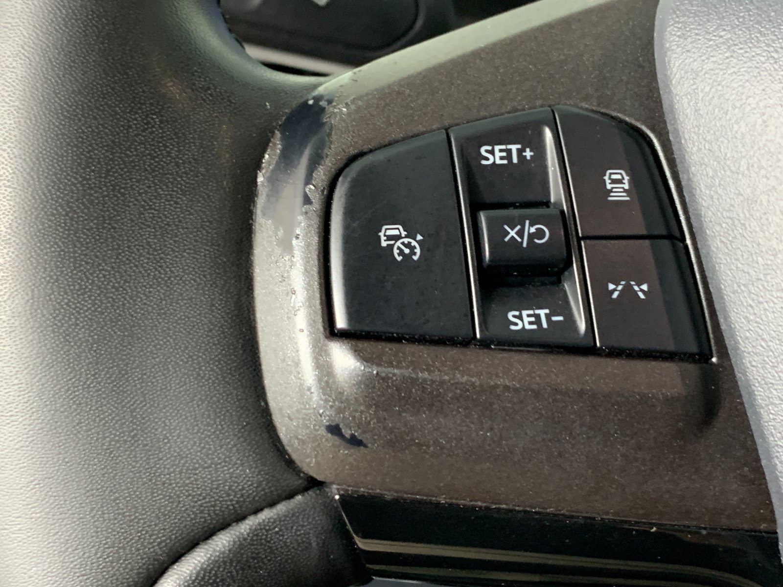 Used 2021 Ford Mustang Mach-E Select RWD image 18