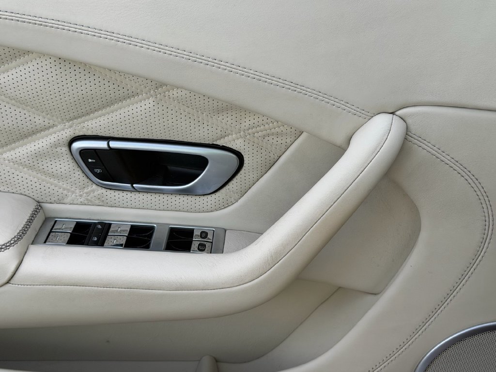 Used 2013 Bentley Continental GT AWD/4WD image 21
