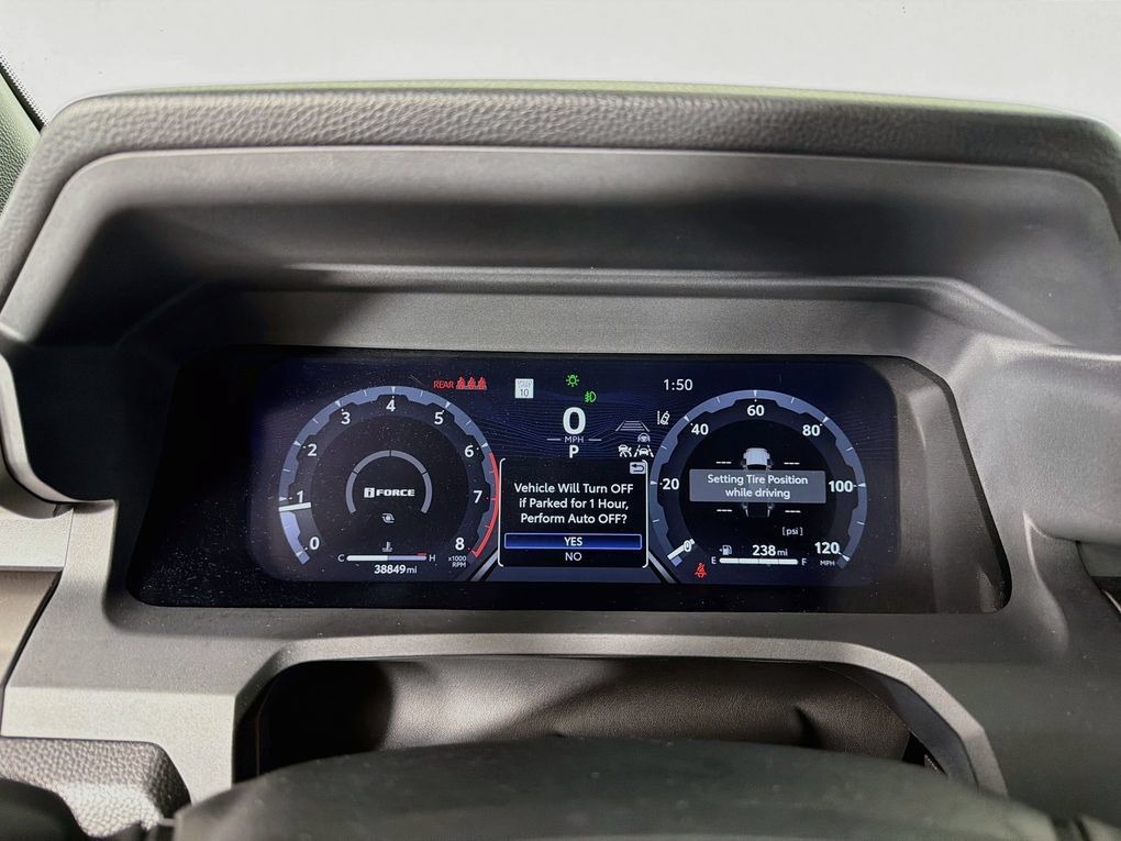 Used 2025 Toyota Tacoma TRD Off-Road AWD/4WD image 16