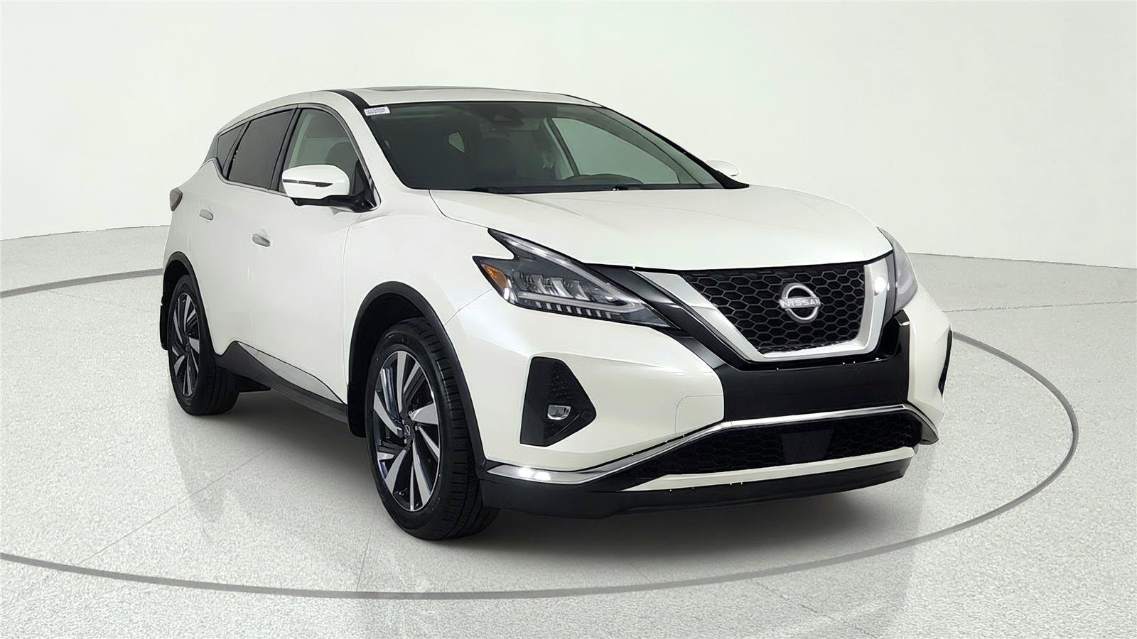 Used 2024 Nissan Murano SL FWD image 1