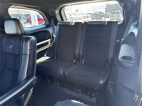 Used 2023 Dodge Durango R/T w/ Hemi Orange Plus Package image 11