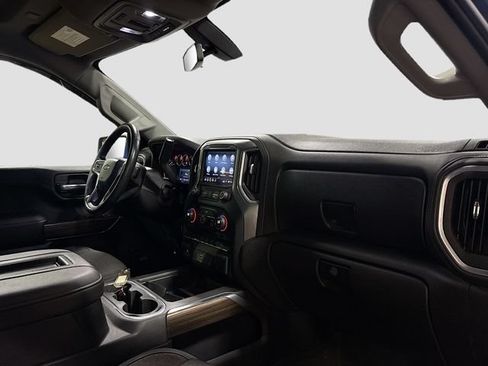 Used 2019 Chevrolet Silverado 1500 LT Trail Boss AWD/4WD image 23