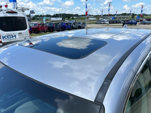 Used 2019 Honda Pilot EX-L image 11