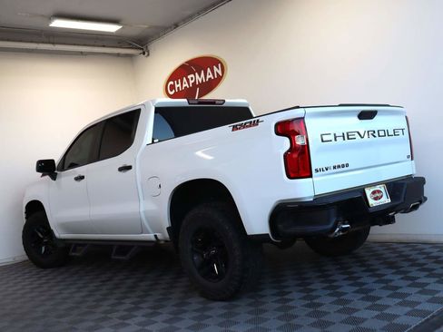 Certified 2020 Chevrolet Silverado 1500 LT Trail Boss w/ Convenience Package image 4