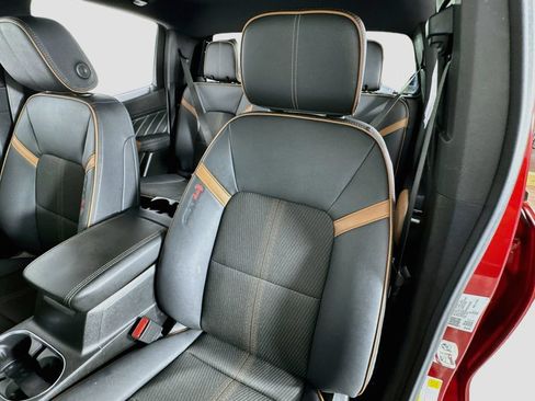 Used 2025 GMC Canyon AT4 w/ Nightfall Edition AWD/4WD image 24