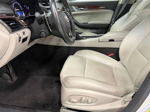 Used 2014 Cadillac CTS Luxury image 10