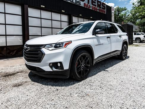 Used 2019 Chevrolet Traverse Premier w/ Redline Edition FWD image 1
