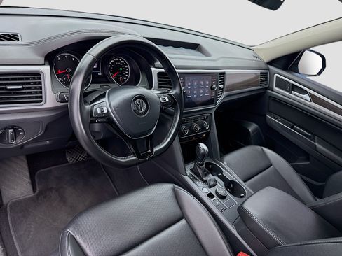 Used 2019 Volkswagen Atlas SE w/ Towing Package AWD/4WD image 7